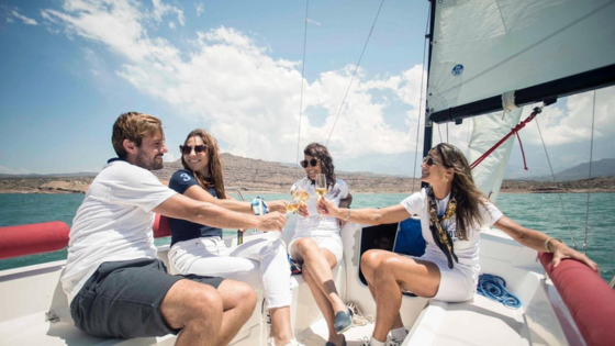 Segeltour auf dem Stausee Potrerillos in Mendoza